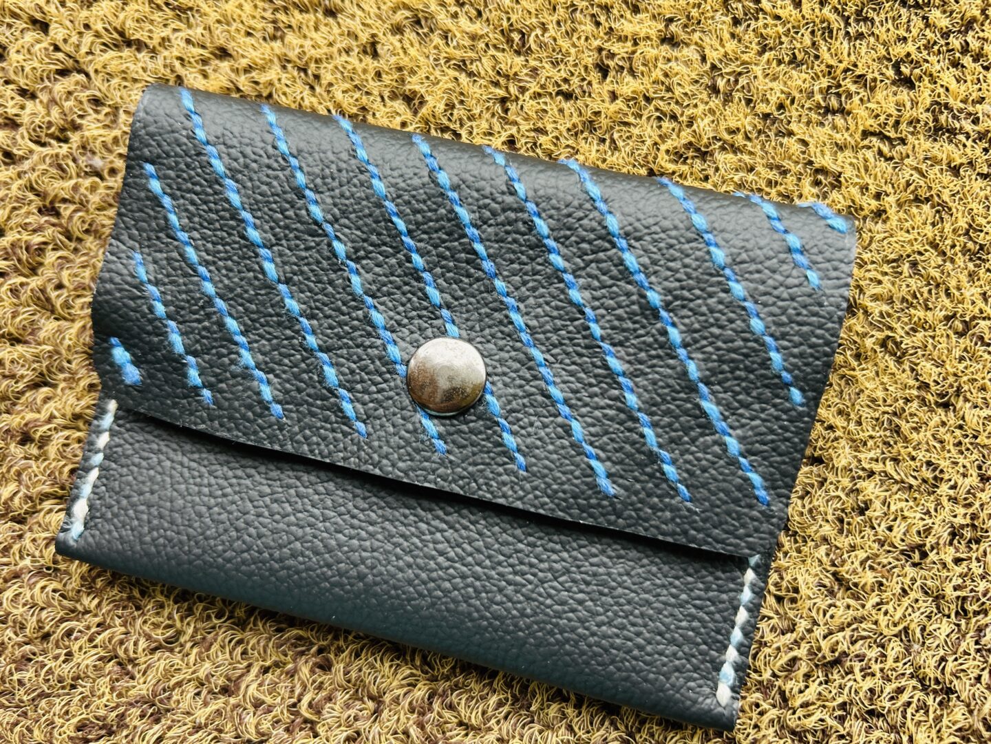 原 昂佑「涼しさ感じるコインケース」